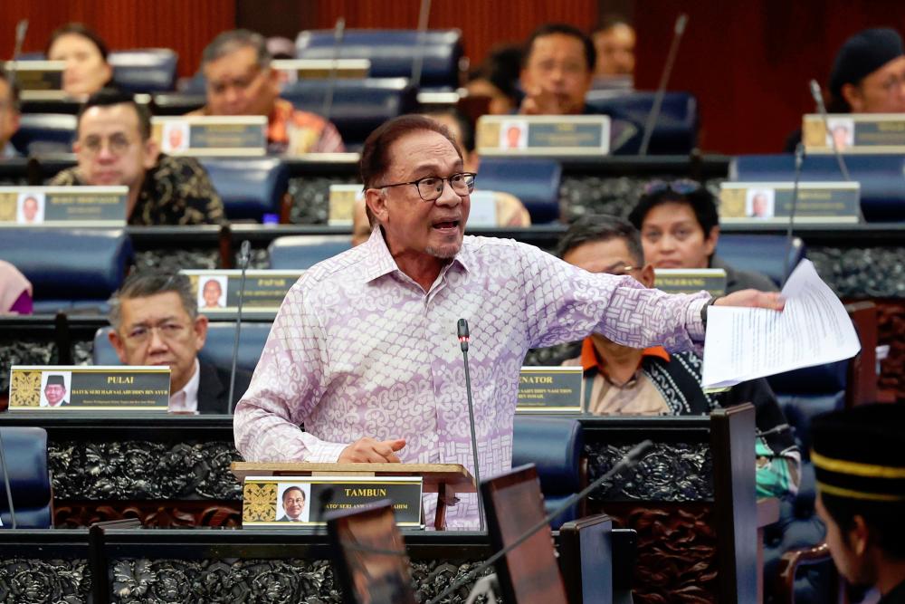 Anwar: Target of reducing Malaysia’s fiscal deficit to 5% is achievable (Updated)