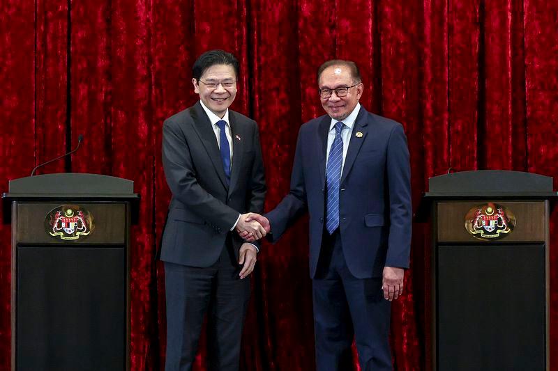 Anwar, Wong affirm commitment to deepen Malaysia-Singapore ties