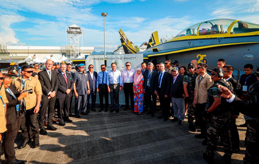 Anwar hopes LIMA ‘23 will reinforce Malaysia as regional hub for aerospace, maritime industries Anwar hopes LIMA ‘23 will reinforce Malaysia as regional hub for aerospace, maritime industries