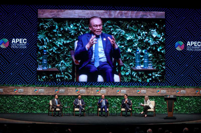 Anwar calls for stronger partnerships to ensure no one is left behind in fast-paced digital age