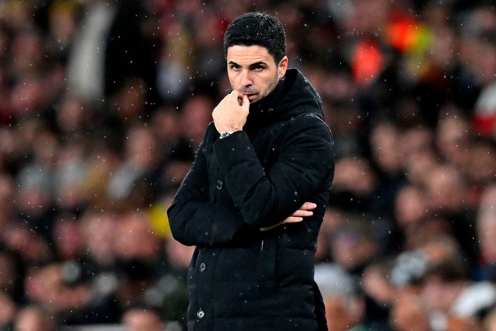 Arsenal seek to pull clear of City as Premier League strugglers battle Arsenal seek to pull clear of City as Premier League strugglers battle