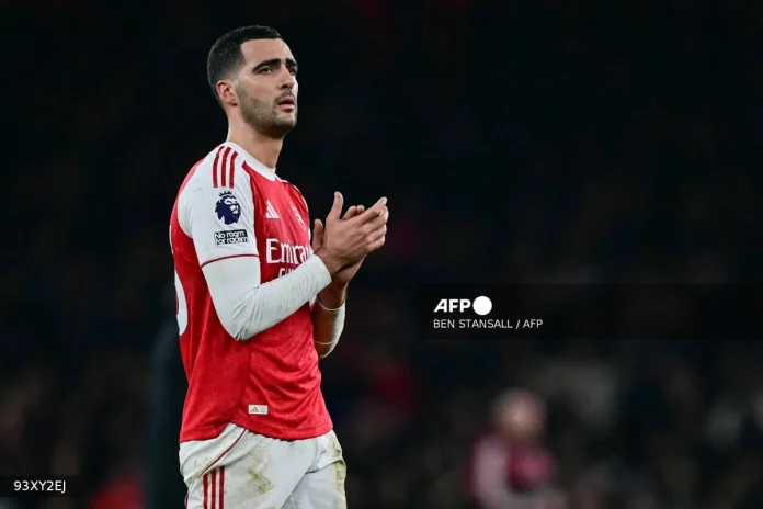 Arsenal seek transfer replacement for injured midfielder Mikel Merino