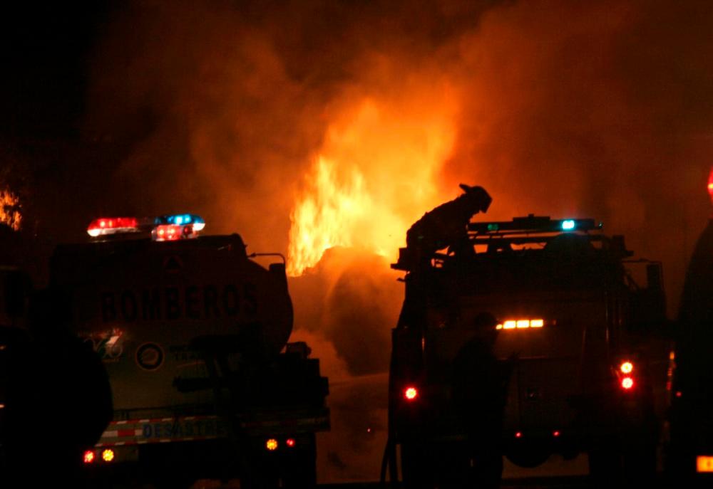 At least 6 dead, 53 injured in bus-truck collision in Mexico At least 6 dead, 53 injured in bus-truck collision in Mexico