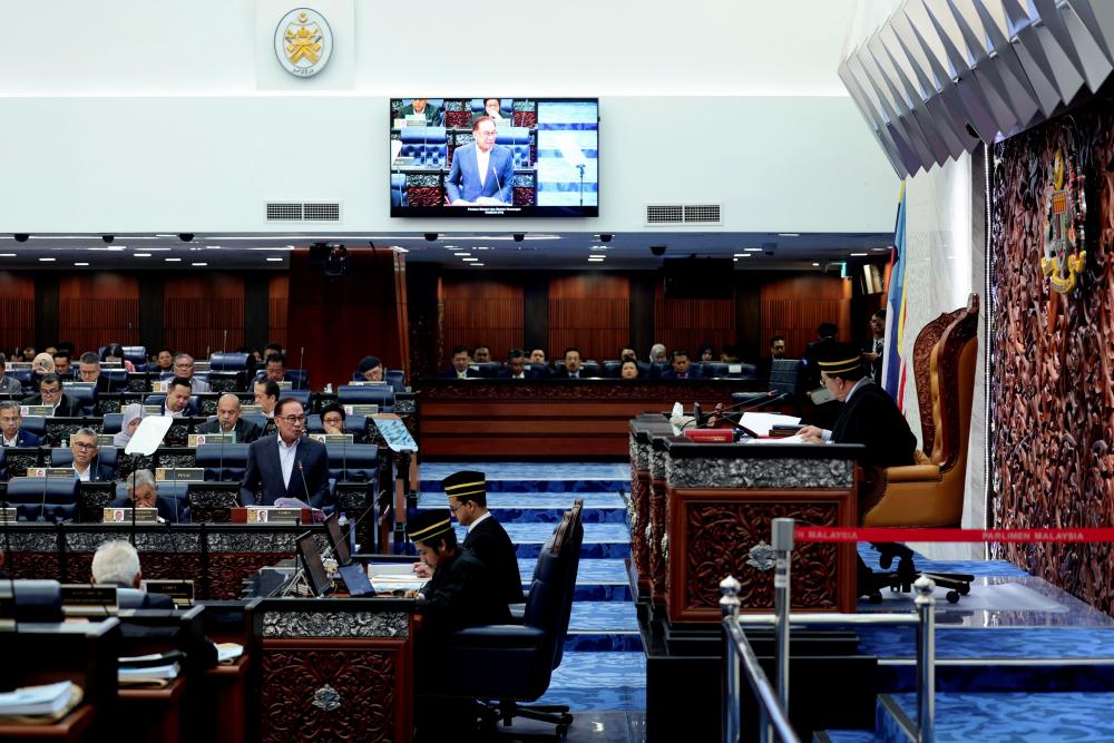 Azalina: Law on revision of death penalty and life imprisonment comes into force Sept 12 Azalina: Law on revision of death penalty and life imprisonment comes into force Sept 12