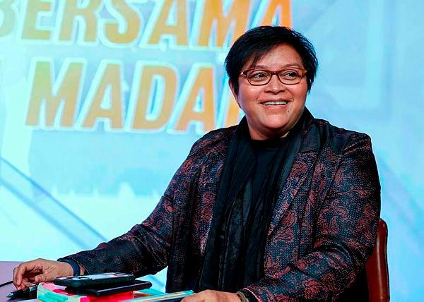 Azalina gesa siasatan segera pekerja warga Bangladesh dijanji pekerjaan tidak wujud Azalina gesa siasatan segera pekerja warga Bangladesh dijanji pekerjaan tidak wujud