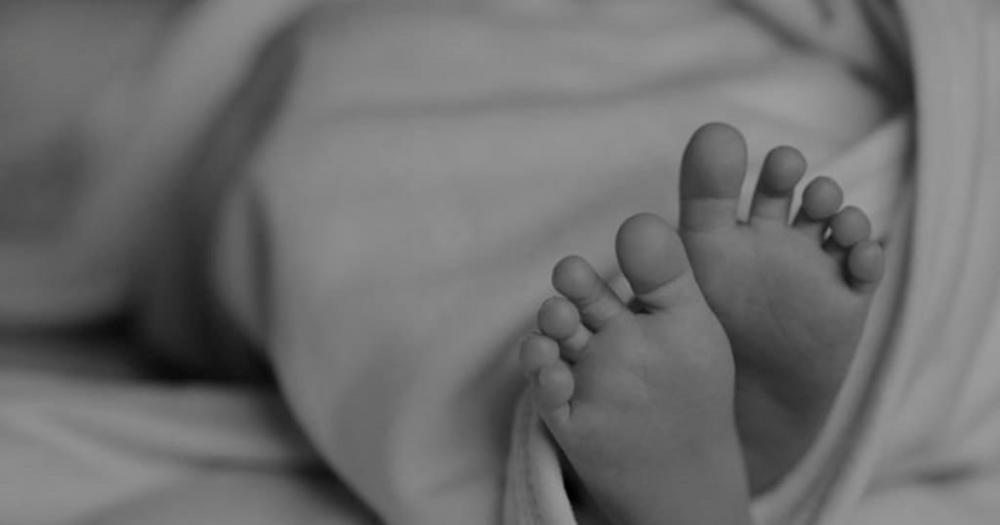 Baby girl dies after being left inside car at hospital parking lot