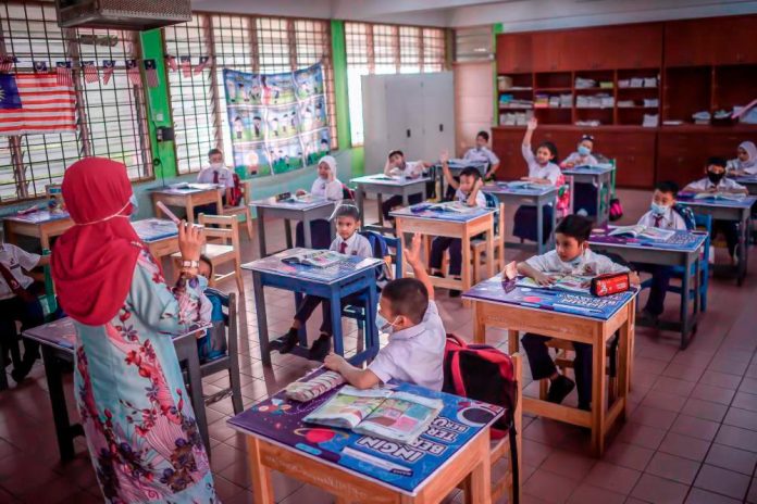 Bantuan awal persekolahan RM150 diagihkan mulai 13 Jan ini - KPM