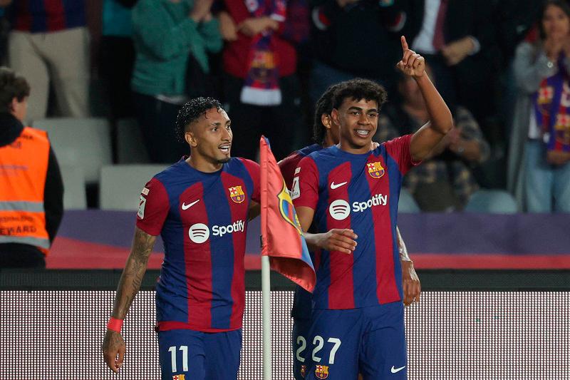 Barcelona beat Real Sociedad to move second Barcelona beat Real Sociedad to move second