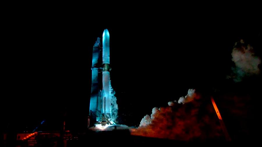 Bezos’s Blue Origin poised for first orbital launch next week Bezos’s Blue Origin poised for first orbital launch next week