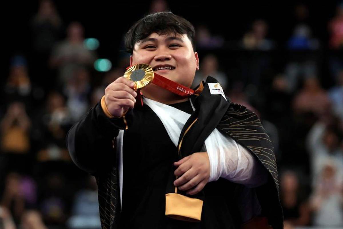 Bonnie lifts Malaysia to second gold, setting new world, Paralympic Games records Bonnie lifts Malaysia to second gold, setting new world, Paralympic Games records