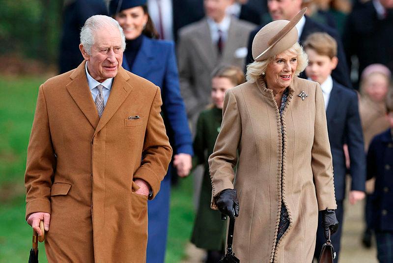 British royal family attends Christmas day service 
