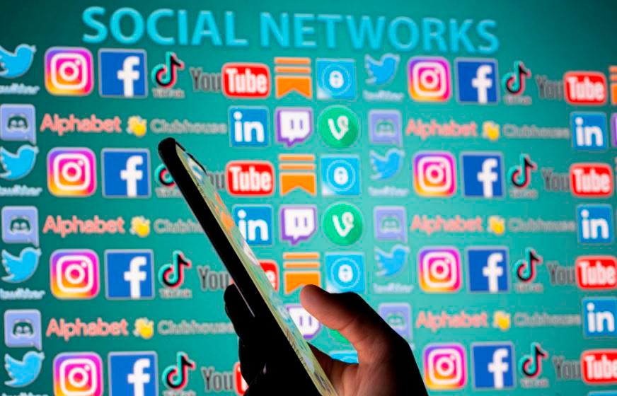 Bukit Aman CID to help MCMC strengthen enforcement of social media content Bukit Aman CID to help MCMC strengthen enforcement of social media content