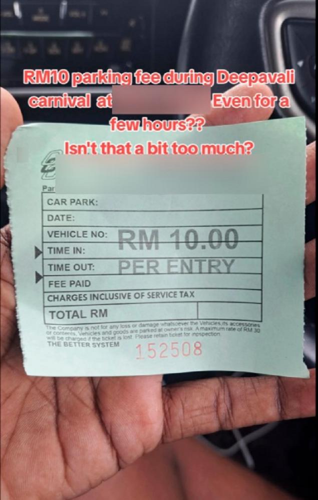 Bukit Jalil Deepavali carnival visitors cry foul over inconsistent parking fees, allegedly being charged between RM5 to RM20 per entry