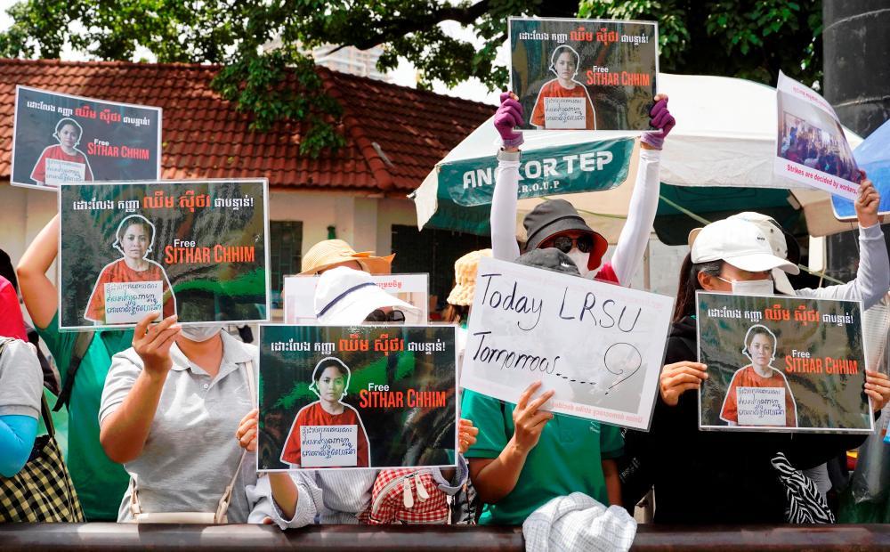 Cambodia’s ruling party holds massive rally on final day of campaign for GE Cambodia’s ruling party holds massive rally on final day of campaign for GE