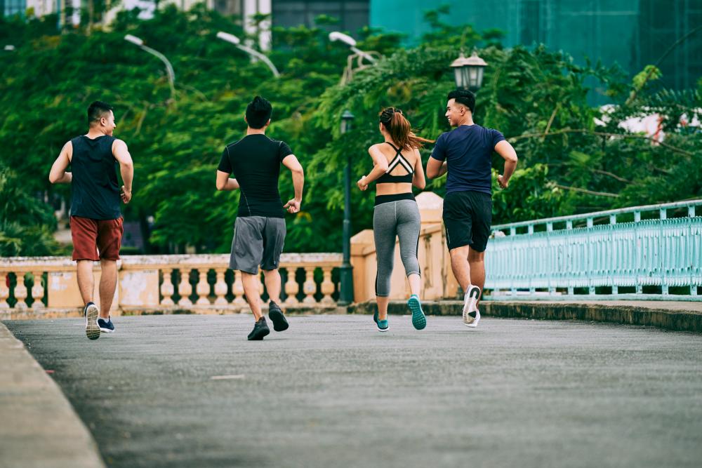 China company offers monthly bonuses only if employees run at least 50km 