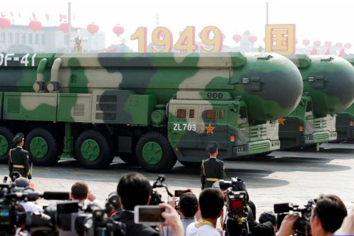 China launches intercontinental missile into Pacific in rare test China launches intercontinental missile into Pacific in rare test