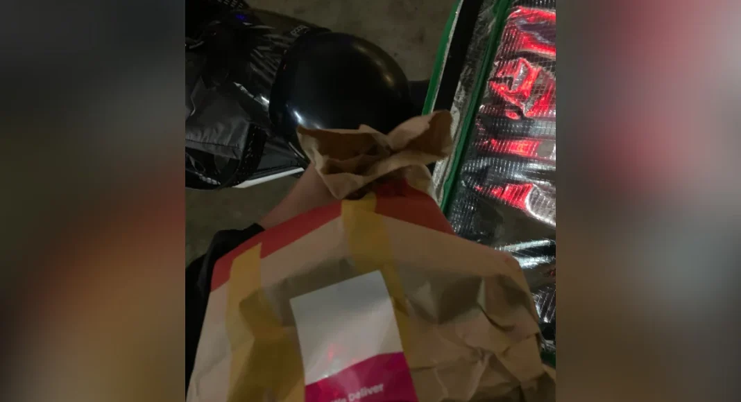 Chinese customer’s kind sahur gesture warms food rider’s heart