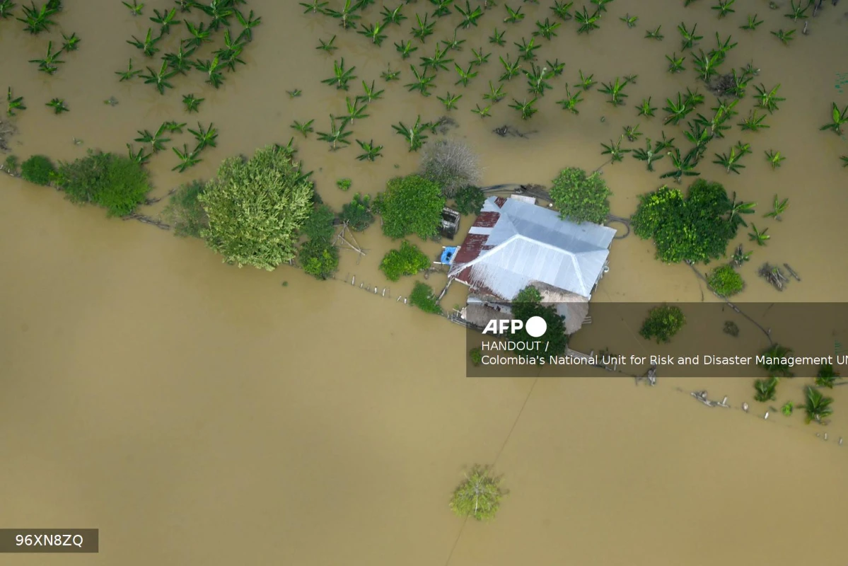 Colombia_declares_emergency_after_deadly_floods_kill_18