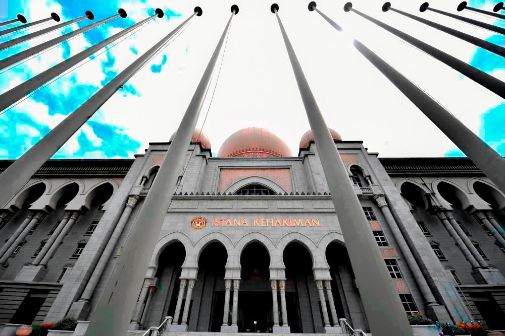Company director freed of CBT, money laundering charge involving more than RM9 mil