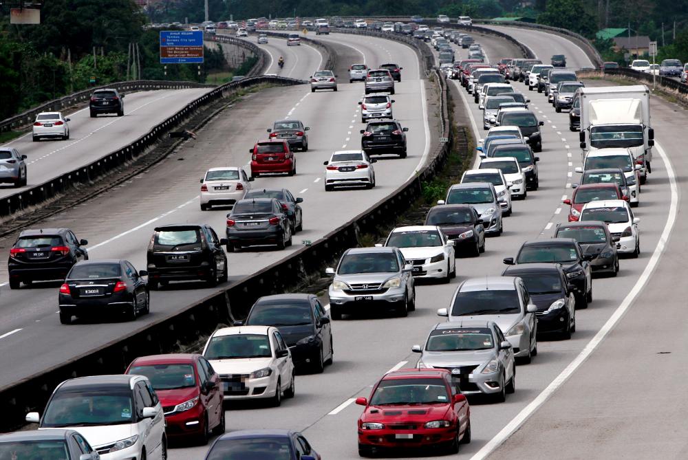 Coordination among agencies needed to address road closure due to maintenance, construction work Coordination among agencies needed to address road closure due to maintenance, construction work