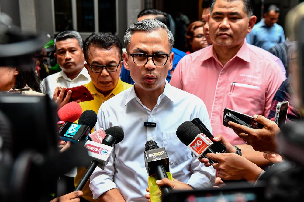 Court allows Fahmi Fadzil to transfer suit against Papagomo to another high court