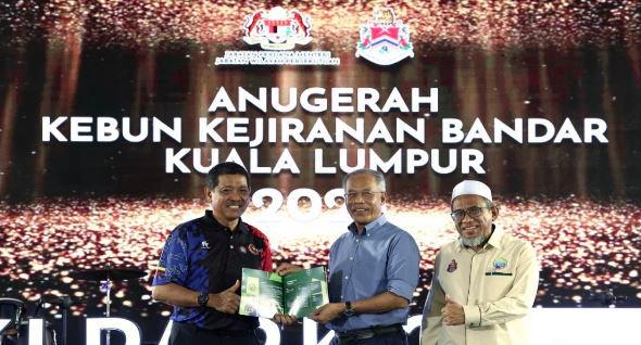 DBKL to identify abandoned, reserve land to expand urban farming initiative DBKL to identify abandoned, reserve land to expand urban farming initiative