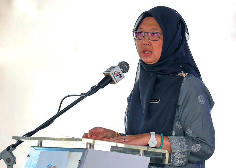 DBKL will revoke licences of traders who rent out premises to foreigners - Dr Zaliha DBKL will revoke licences of traders who rent out premises to foreigners - Dr Zaliha