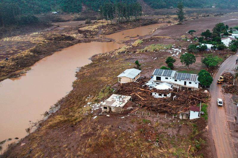 Death toll from South Brazil storms rises to 116 Death toll from South Brazil storms rises to 116