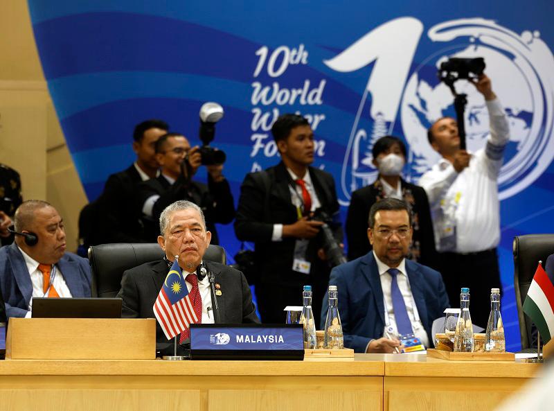 Deputy Prime Minister Fadillah and Elon Musk attend world water forum high-level leadership meeting
