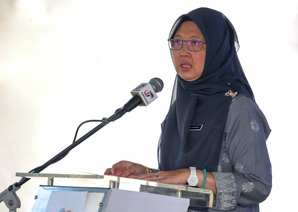 Do not turn Nagamma Temple relocation into a political issue - Dr Zaliha Do not turn Nagamma Temple relocation into a political issue - Dr Zaliha