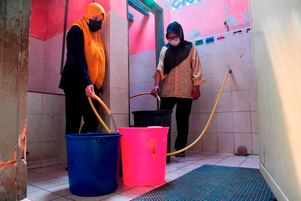 Dry weather may result in water supply disruptions in five states Dry weather may result in water supply disruptions in five states