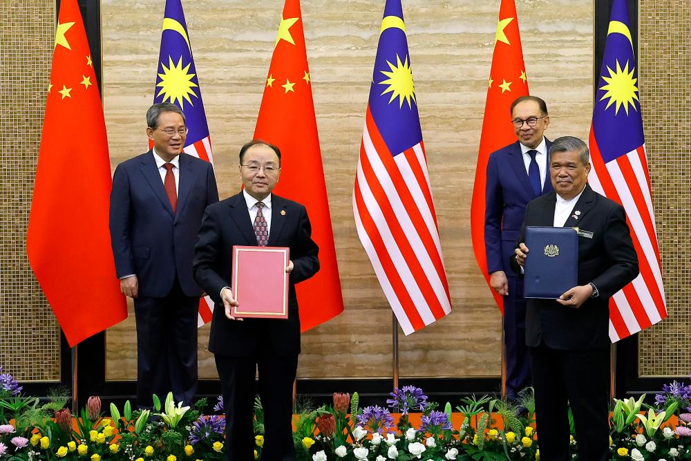 Durian farmers urged to go big for China market Durian farmers urged to go big for China market