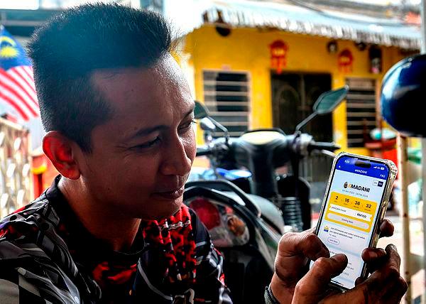 Eligible Malaysians can redeem eMADANI credit from today Eligible Malaysians can redeem eMADANI credit from today