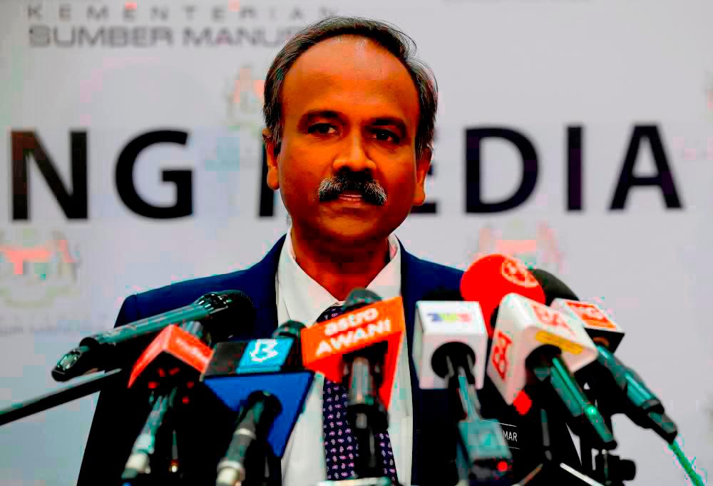 Employers, industry players urged to send workers to obtain safety passports 