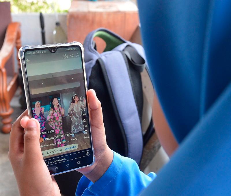 Ensuring online safety in schools