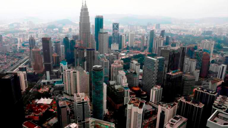 “Every country has its strengths” - Woman calls out Malaysians who want to migrate and speak poorly of the country 