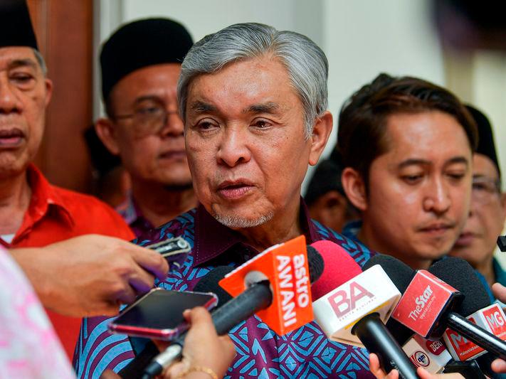 Exercise self-regulation on 3R issues, advises DPM Ahmad Zahid Exercise self-regulation on 3R issues, advises DPM Ahmad Zahid