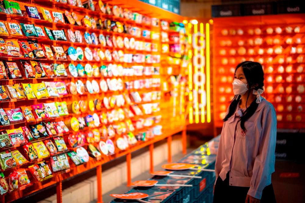 Exports of instant noodles hit record high for South Korea in 2022