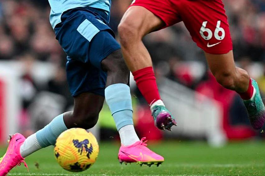 FA says professional clubs failing to meet diversity targets FA says professional clubs failing to meet diversity targets