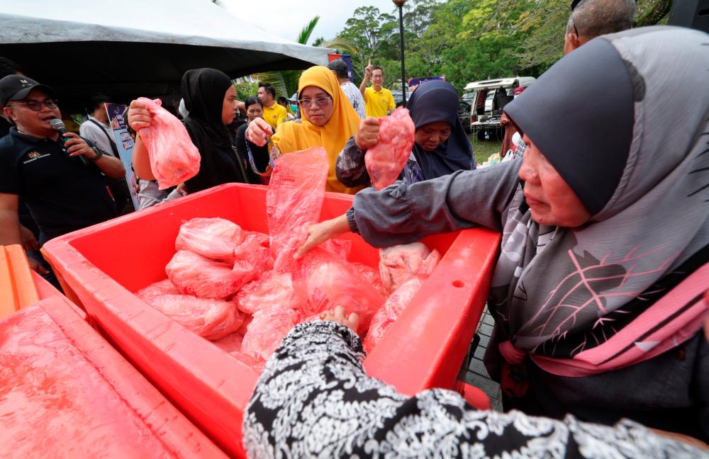 FOMCA: Rahmah rice sale is govt’s quick measure to ease people’s burden FOMCA: Rahmah rice sale is govt’s quick measure to ease people’s burden