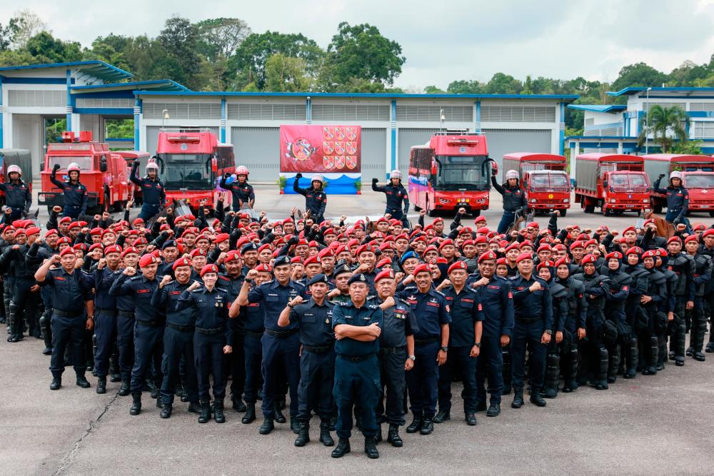 FRU to use K9 sniffer dogs in riot zones FRU to use K9 sniffer dogs in riot zones