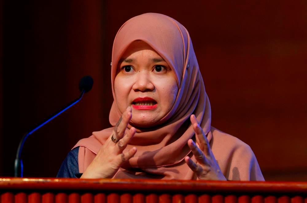 Fadhlina: Kementerian tambah warden 63 peratus atasi kes buli Fadhlina: Kementerian tambah warden 63 peratus atasi kes buli