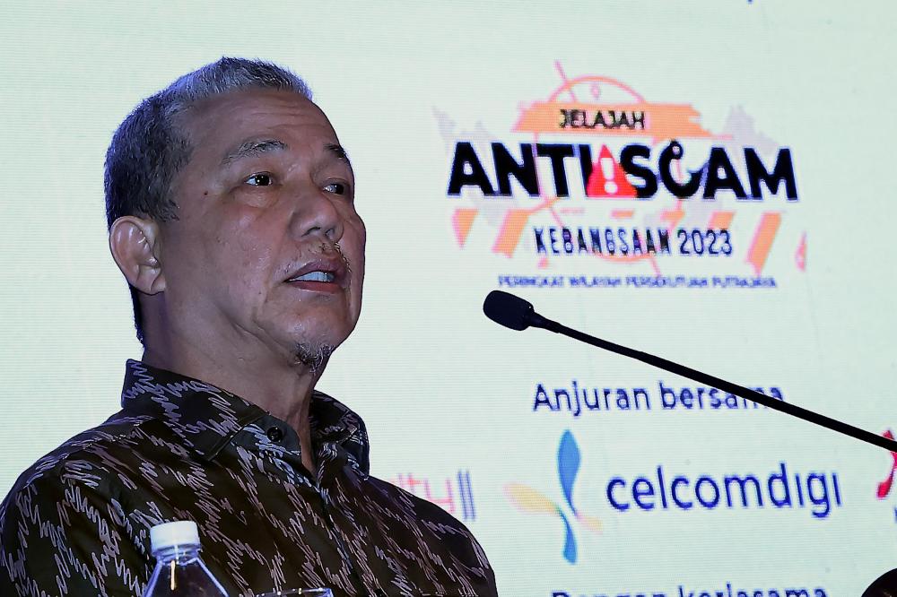 Fadillah: Masih ramai rakyat Malaysia mangsa penipuan pekerjaan jadi 'scammer' di luar negara Fadillah: Masih ramai rakyat Malaysia mangsa penipuan pekerjaan jadi 'scammer' di luar negara