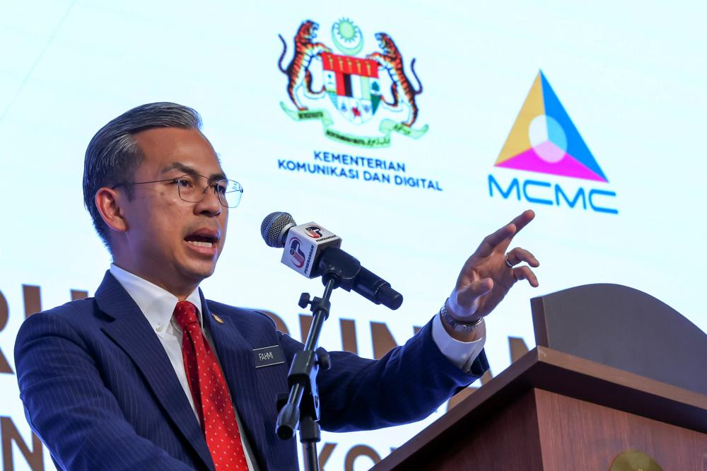 Fahmi: Google komited teruskan perbincangan, tingkat kerjasama dengan KKD Fahmi: Google komited teruskan perbincangan, tingkat kerjasama dengan KKD