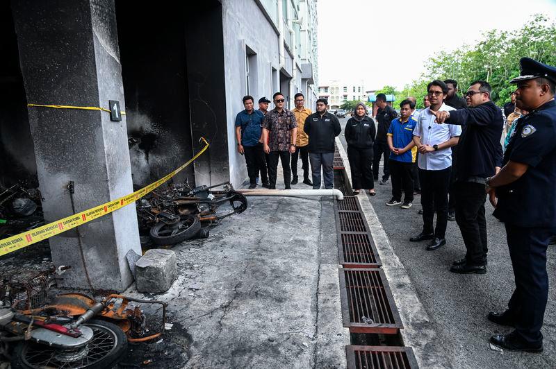 Fire at UniMAP student hostel draws Prime Minister’s attention Fire at UniMAP student hostel draws Prime Minister’s attention