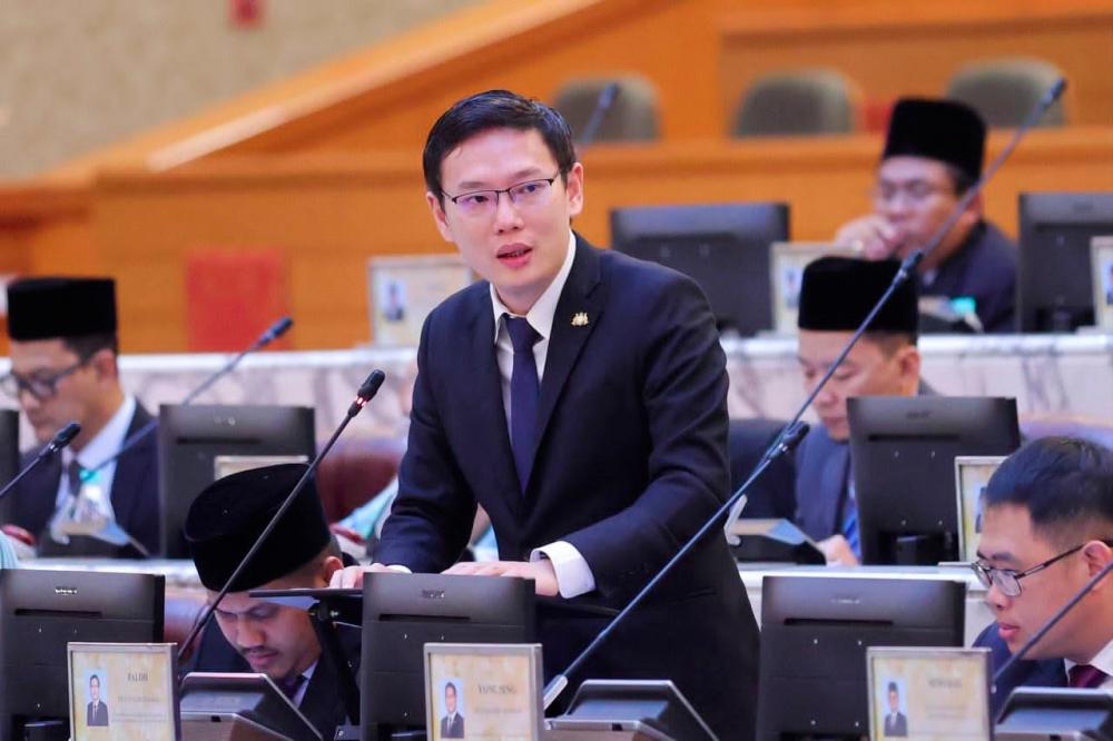 Five suppliers in Johor in trouble for selling chicken above ceiling price
