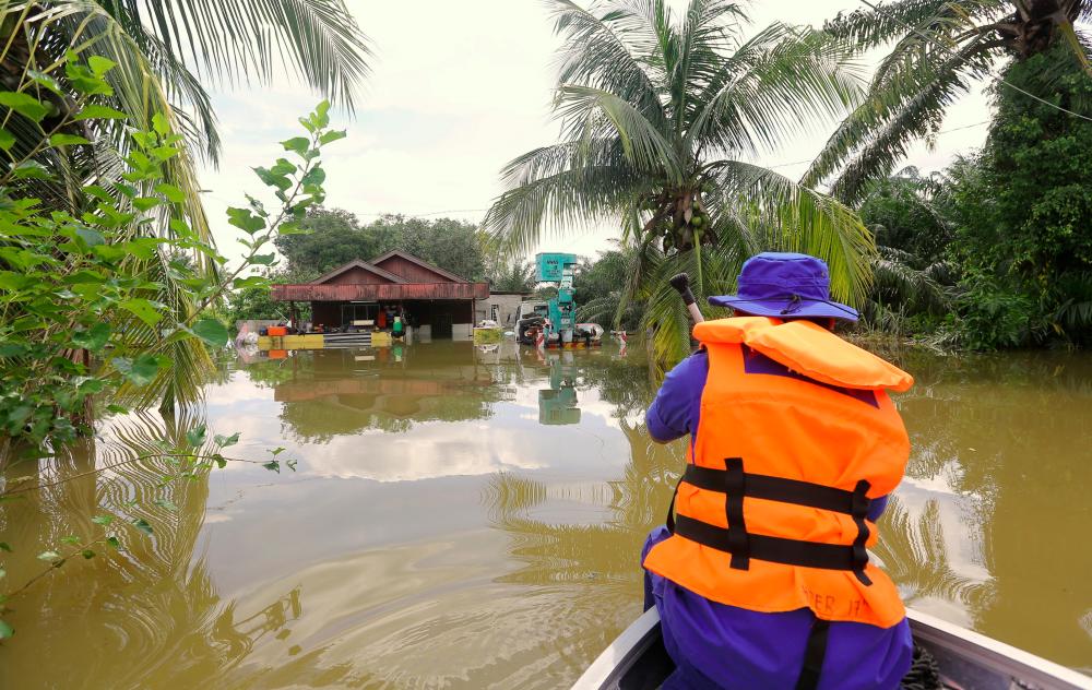 Floods in Selangor subside, Perak recovering Floods in Selangor subside, Perak recovering