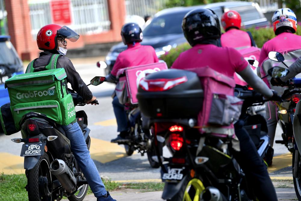 Food delivery rider held for throwing food packages at restaurant Food delivery rider held for throwing food packages at restaurant