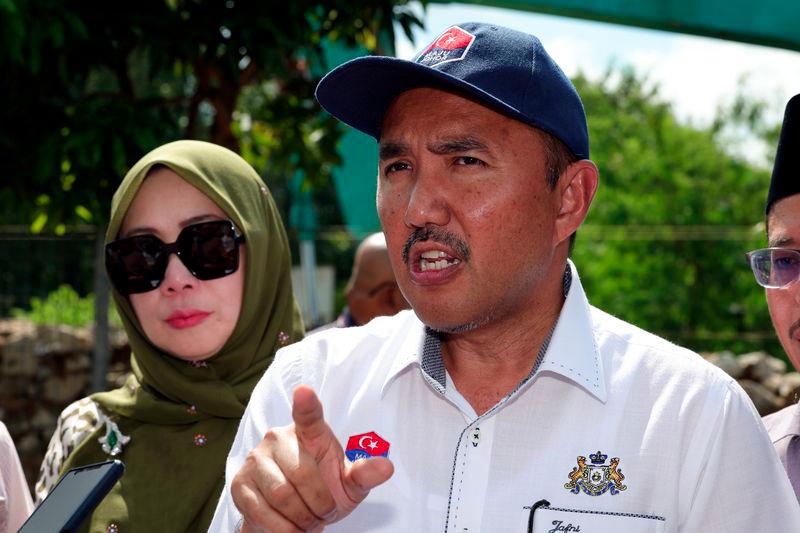 Foreign nationals permitted to use local spouse’s name for business operations - Johor exco Foreign nationals permitted to use local spouse’s name for business operations - Johor exco