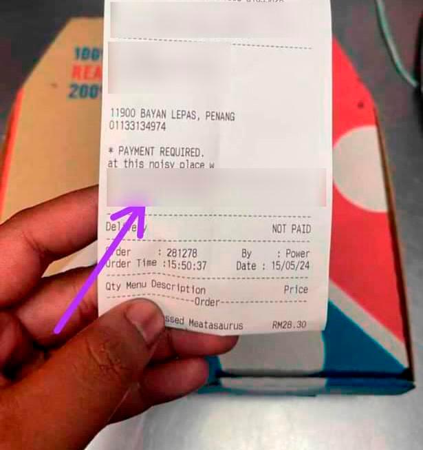 Four foreigners arrested over pizza receipt message mocking Islam Four foreigners arrested over pizza receipt message mocking Islam